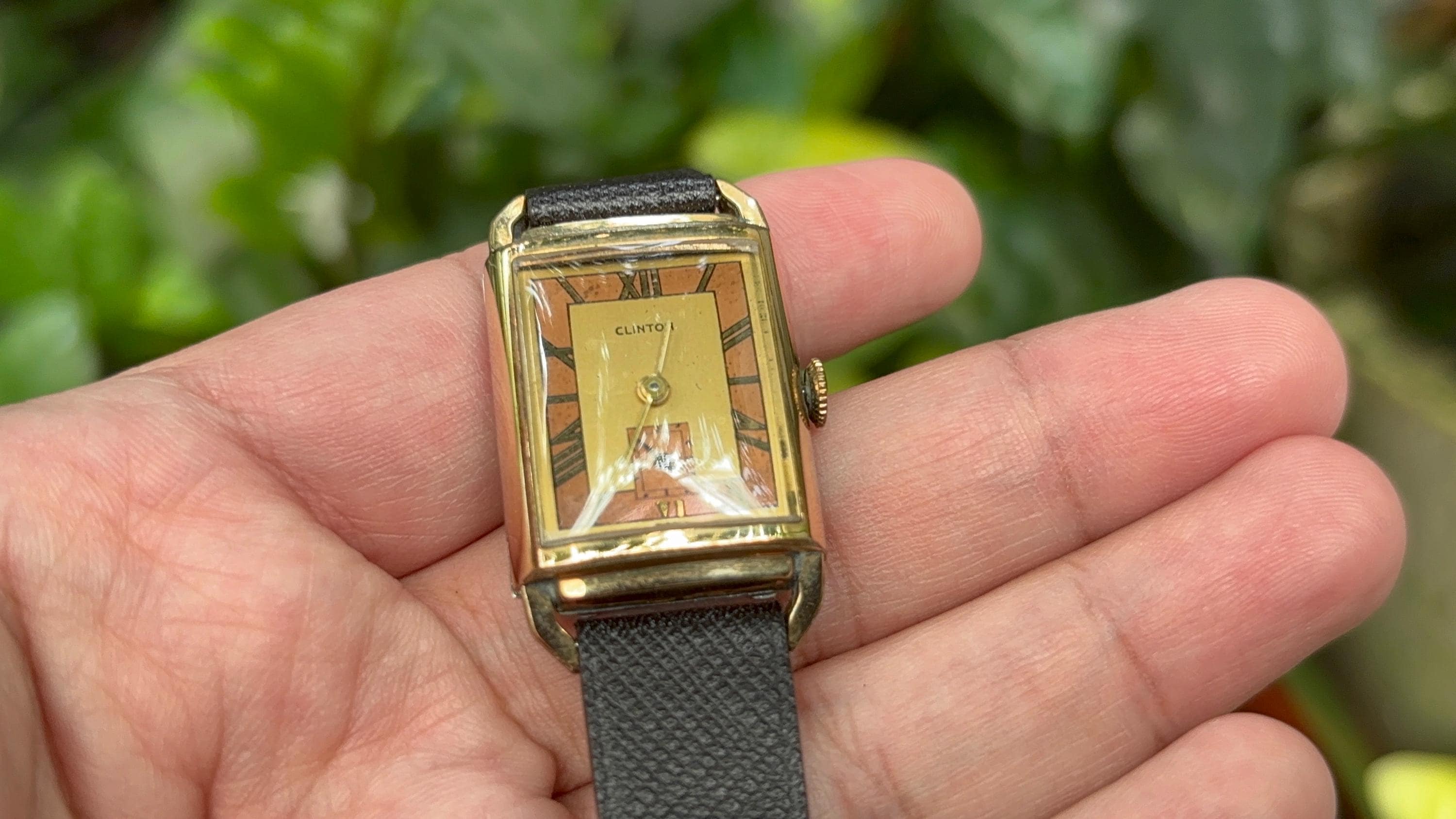 old money vibes vintage watch 2